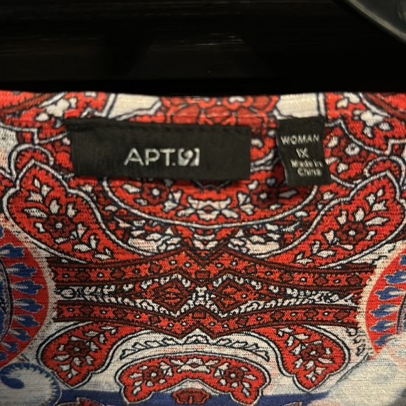 Apt. 9 patriotic top, size 1x - Picture 3 of 4